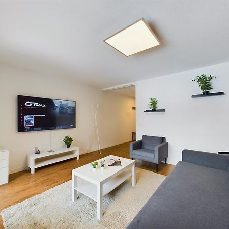 Pure Comfort! Entire Apartment With Abundant Space Near Zermatt With Parking! Tasch Ngoại thất bức ảnh